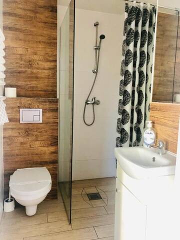 Фото номера Двухместный номер с 1 кроватью Проживание в семье Pokoje Gościnne i Apartamenty Ula г. Устроне-Морске 17