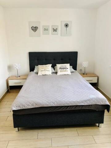 Фото номера Трехместный номер Проживание в семье Pokoje Gościnne i Apartamenty Ula г. Устроне-Морске 2