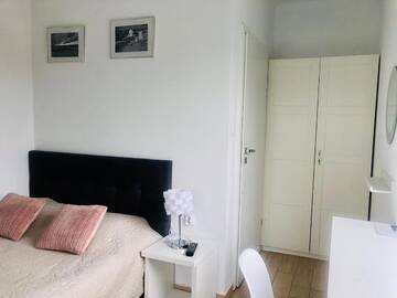 Фото номера Двухместный номер с 1 кроватью Проживание в семье Pokoje Gościnne i Apartamenty Ula г. Устроне-Морске 2