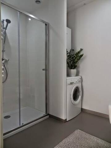 Фото номера Апартаменты с видом на бассейн Апартаменты Rezydencja Apartamenty Ostrowski г. Устроне-Морске 22